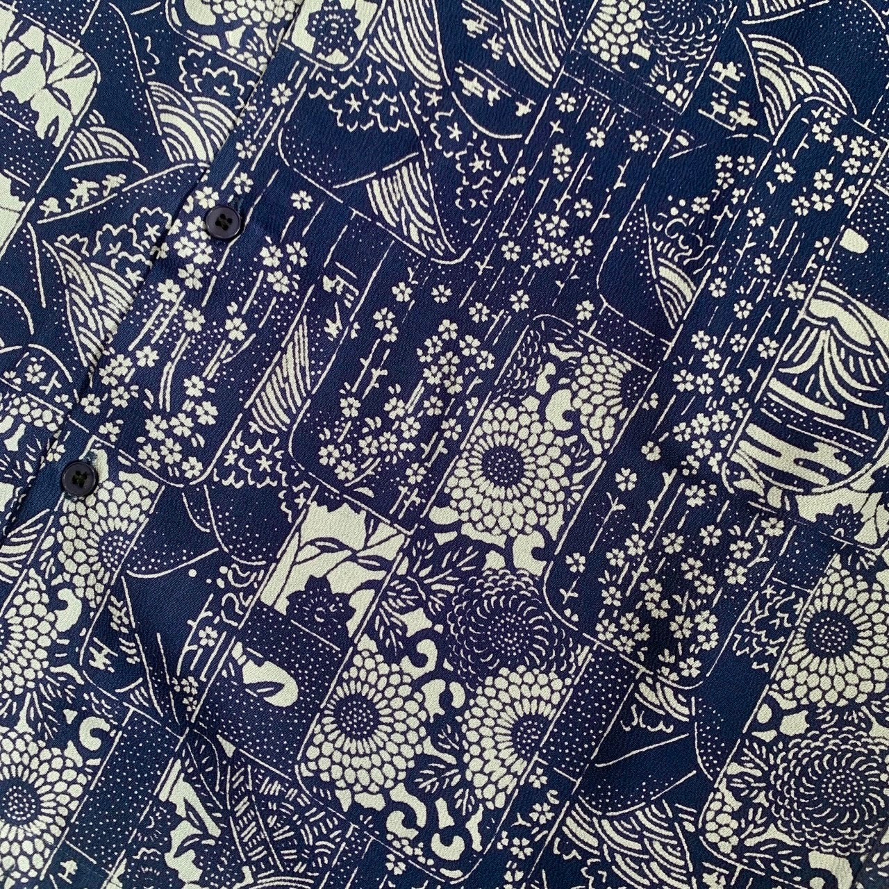 Unisex silk Kimono shirt, size M,upcycled