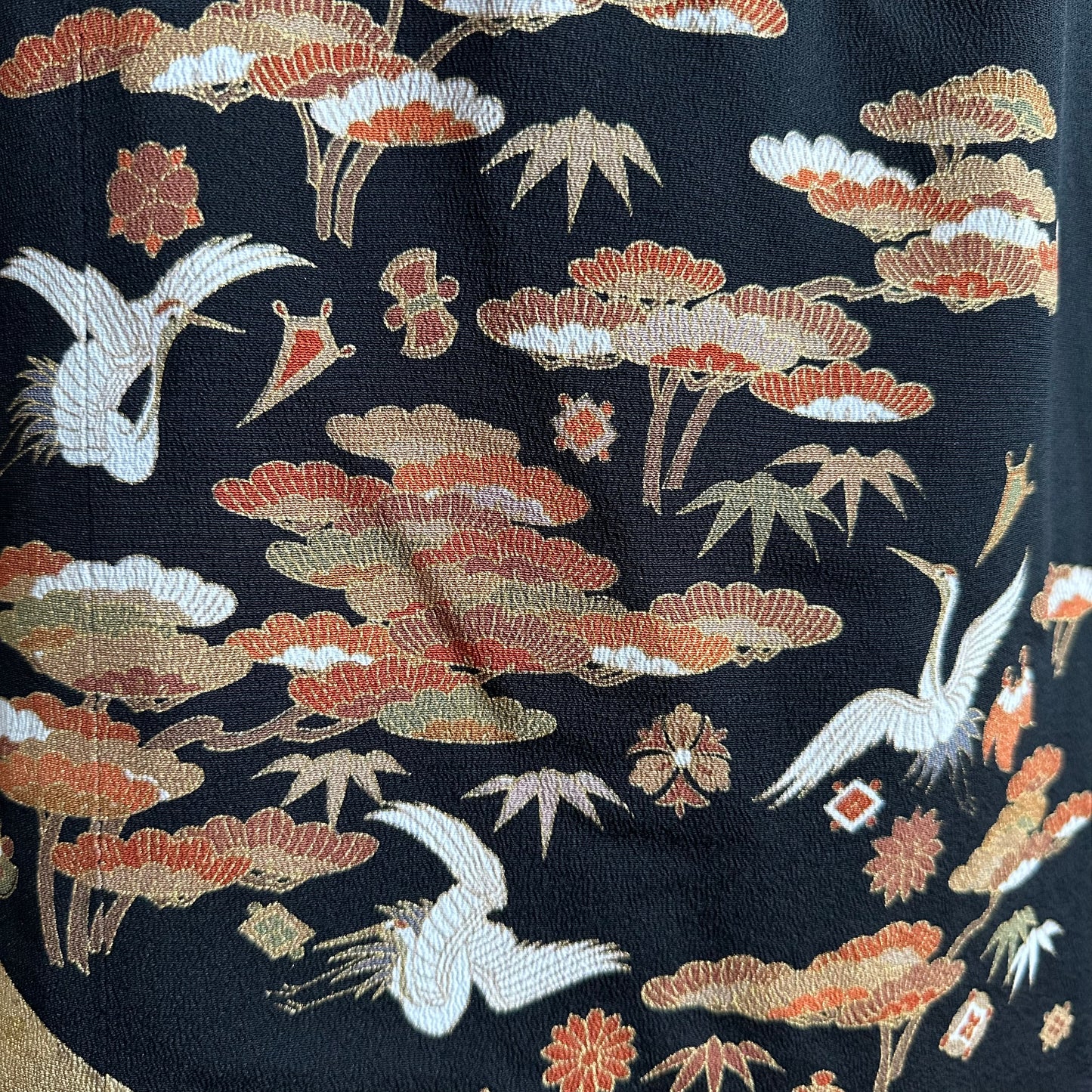 Kimono jupe en soie, Tomesode 黒留袖, fabriquée à la main, recyclée, Grues