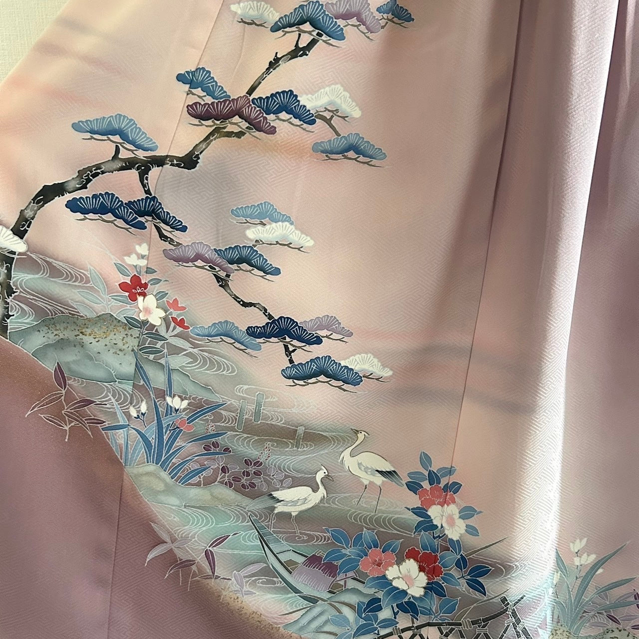 Kimono robe en soie, Houmongi, fabriquée à la main, upcyclée, #pre25