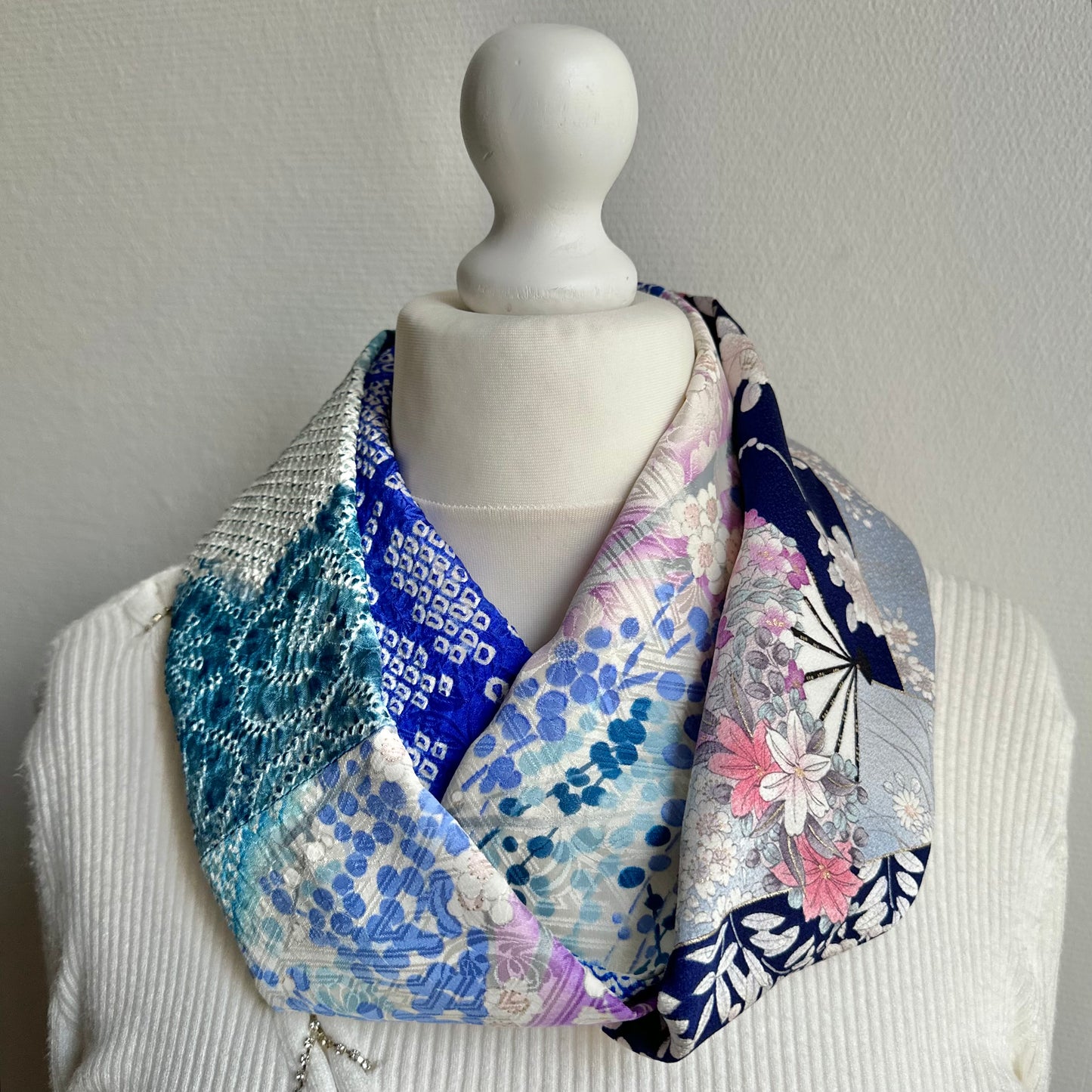 Infinity silk Kimono scarf, Handcrafted, Upcycled, free shipping, tax included #2108