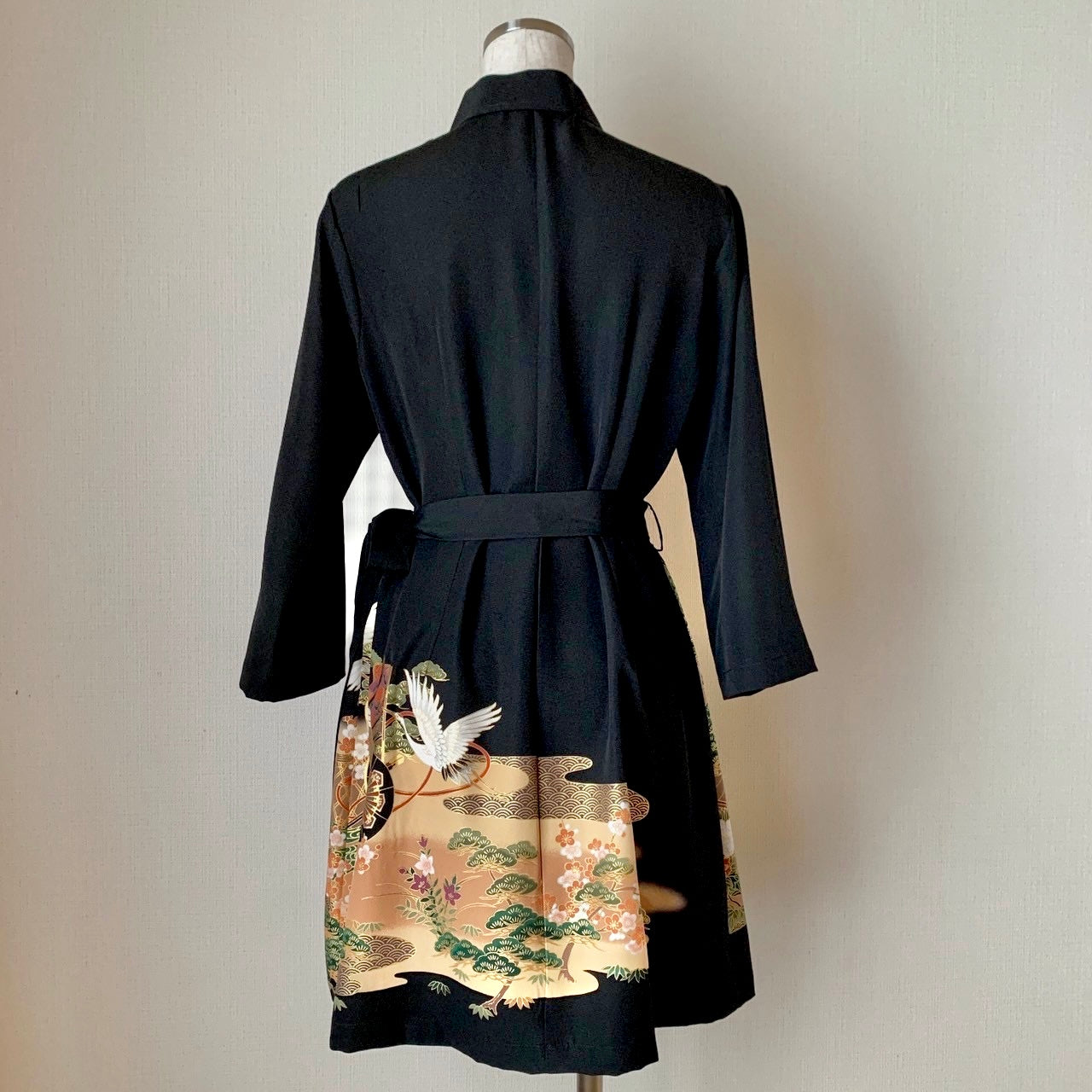 Silk Kimono dress, Kuro-Tomesode黒留袖, hand crafted, Upcycled, #pre65