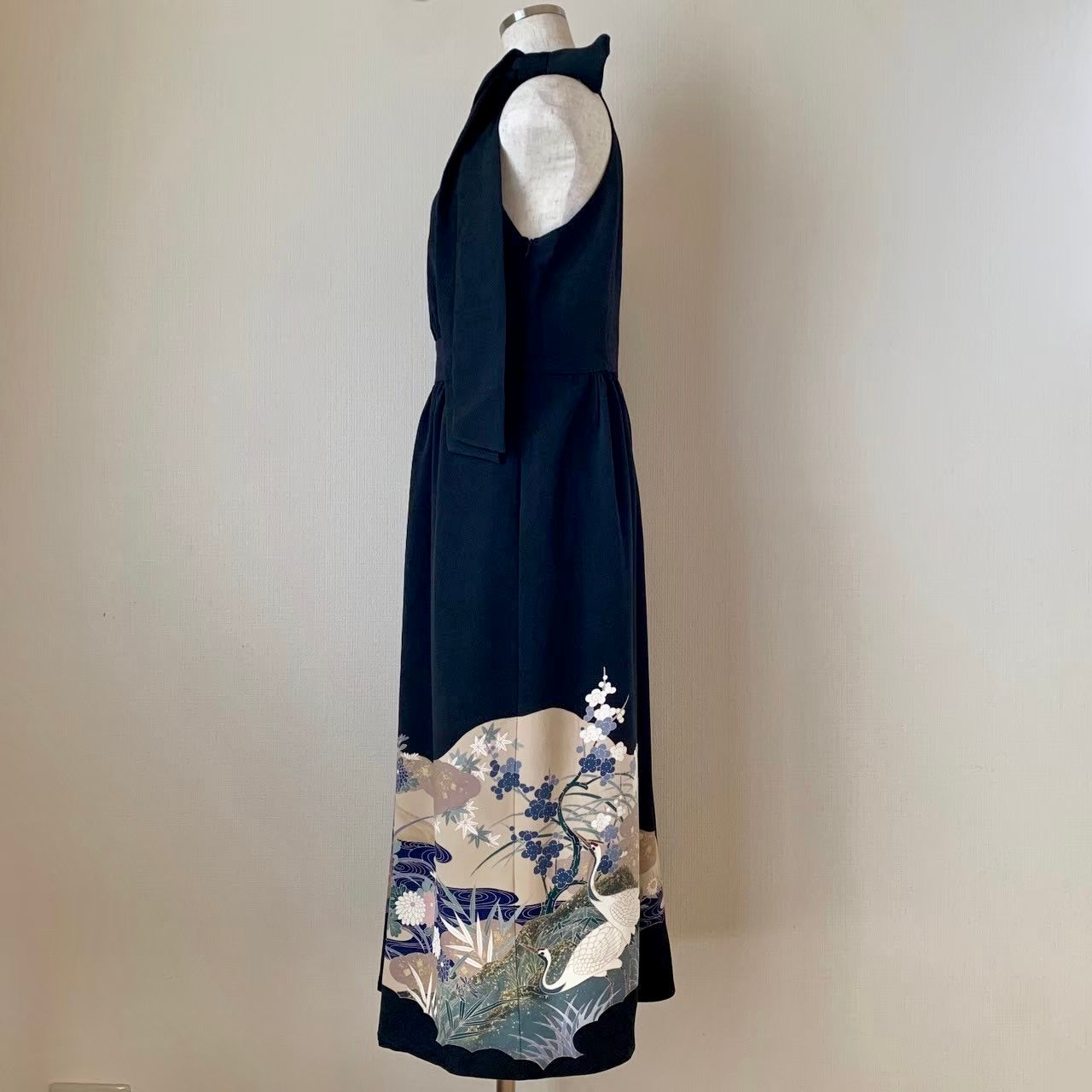 Silk Kimono dress, Tomesode 留袖, hand crafted, Upcycled, #pre70