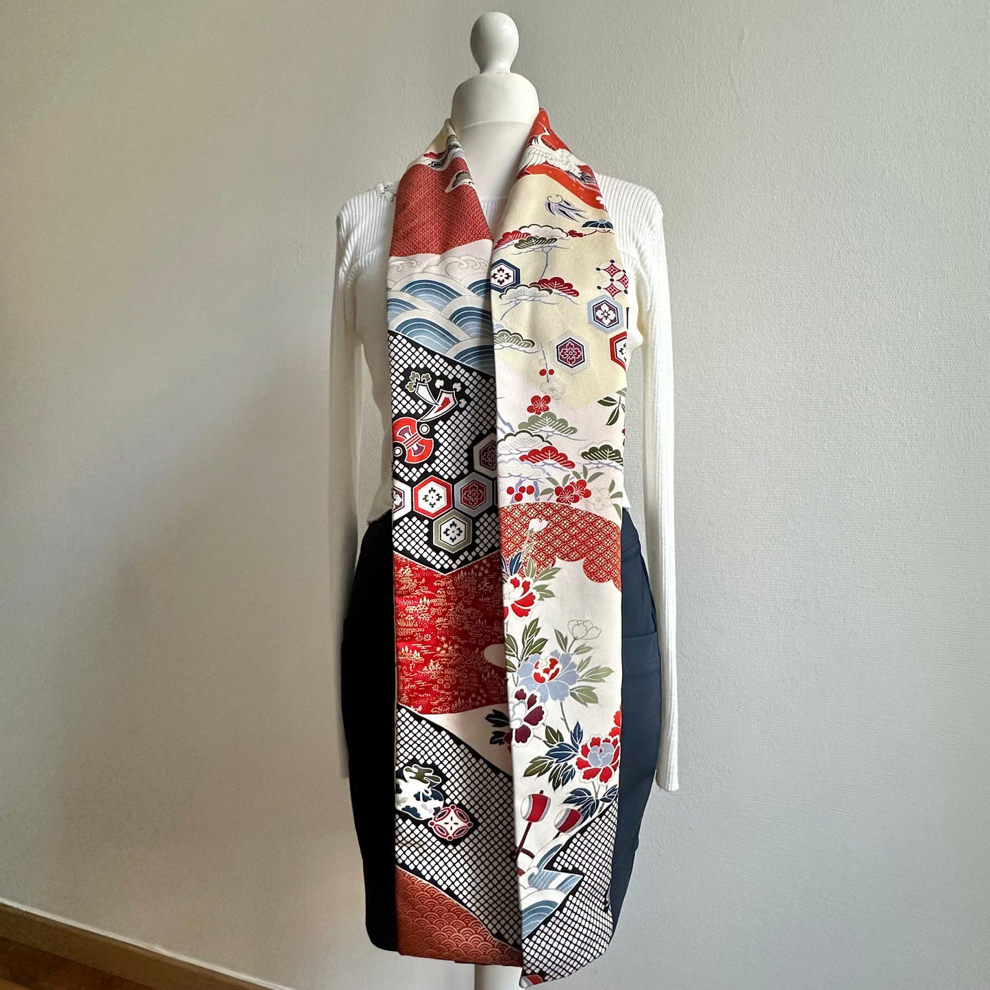 Silk Kimono scarf, Handcrafted, Upcycled, free shipping, tax included #2105