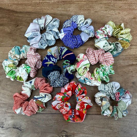 Set of scrunchie (multiple color)