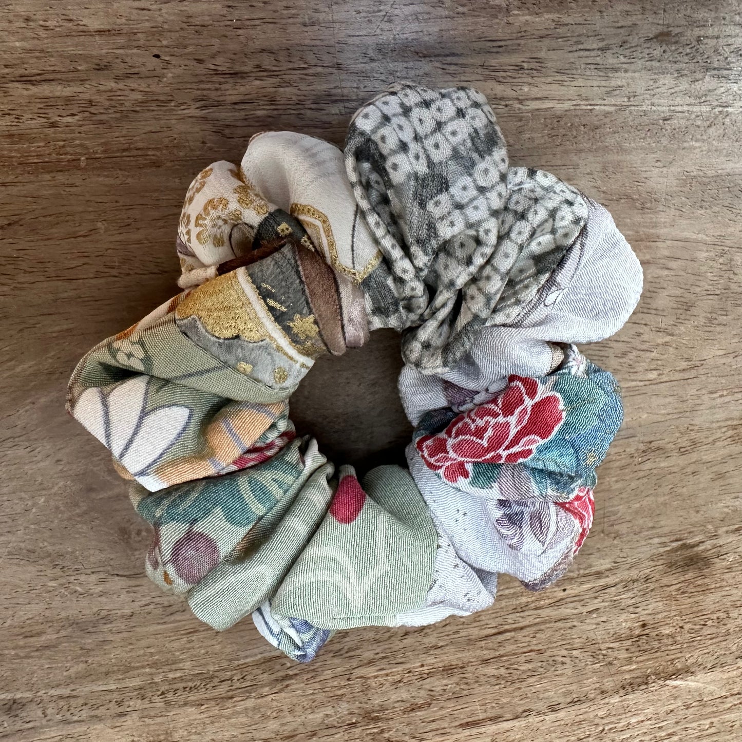 Set of scrunchie (multiple color)