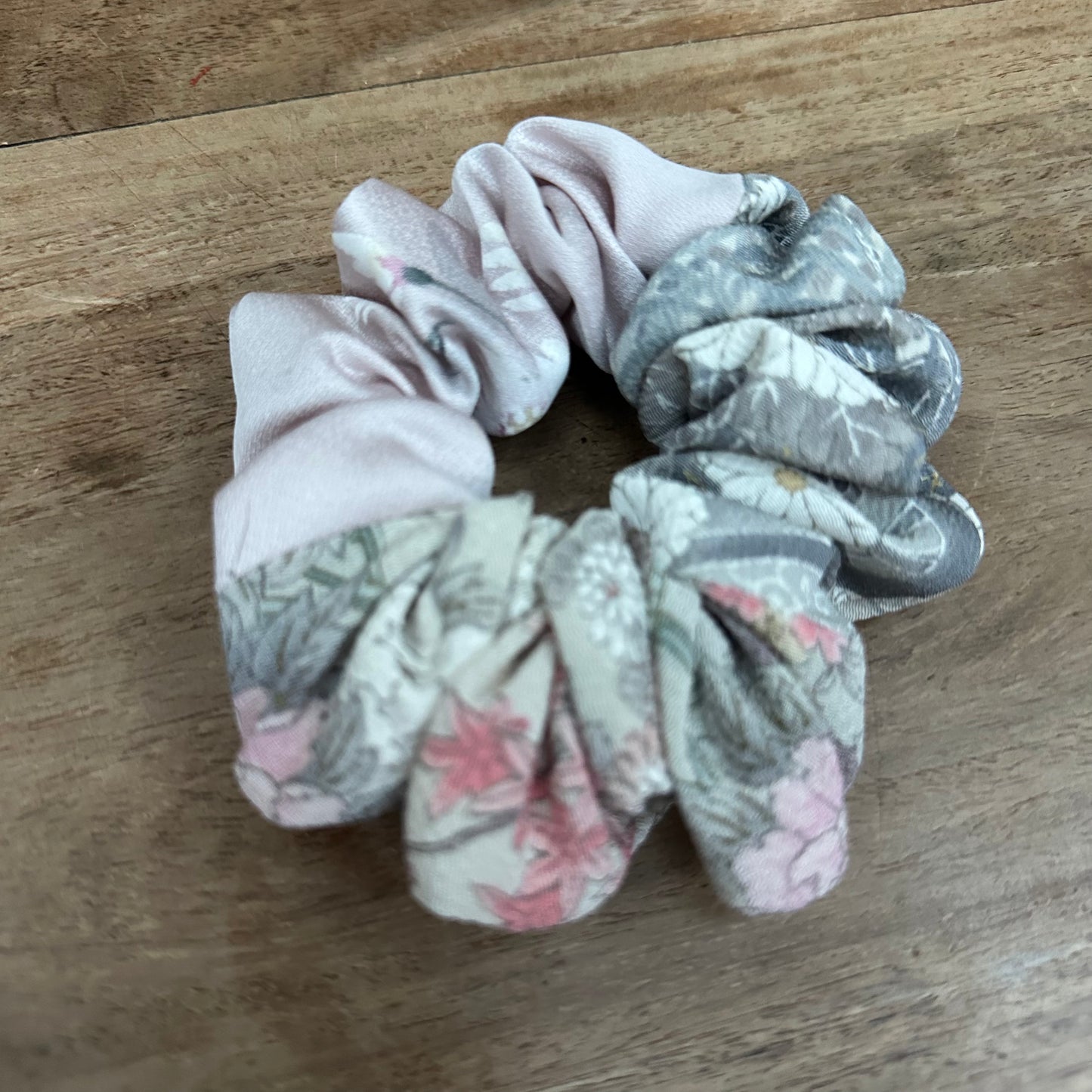 Set of scrunchie (multiple color)