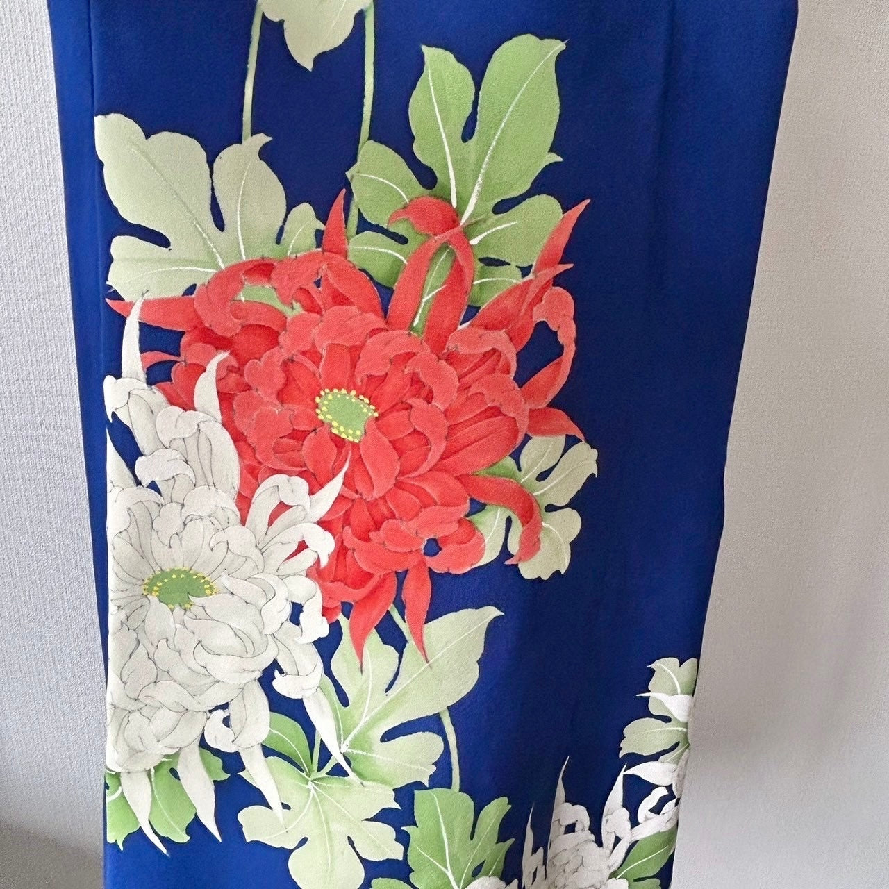 Kimono robe, Houmongi, avec le motif de chrysanthème   #pre33