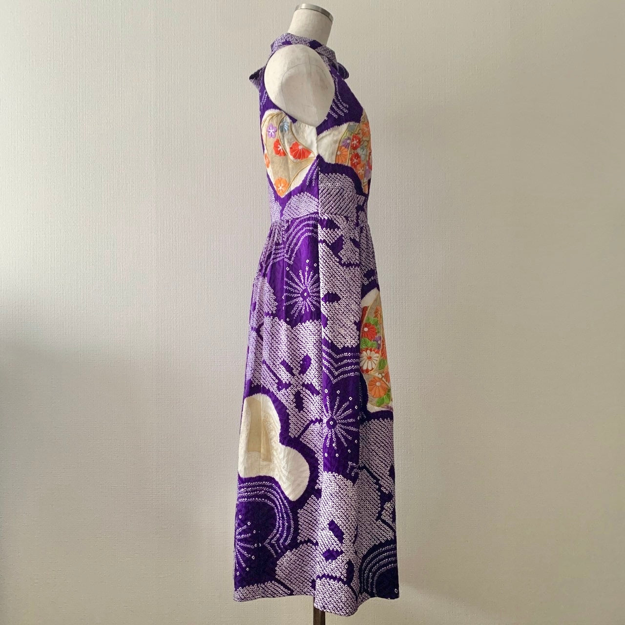 Kimono robe en soie, Furisode 振袖, fabriquée à la main, upcyclée, #pre51