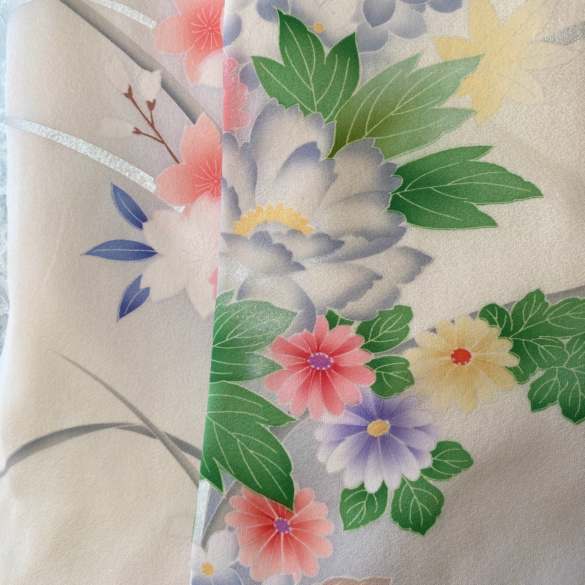 Kimono Wa-Miyabi #2018 scarf, Upcycled, Handcrafted, Silk –