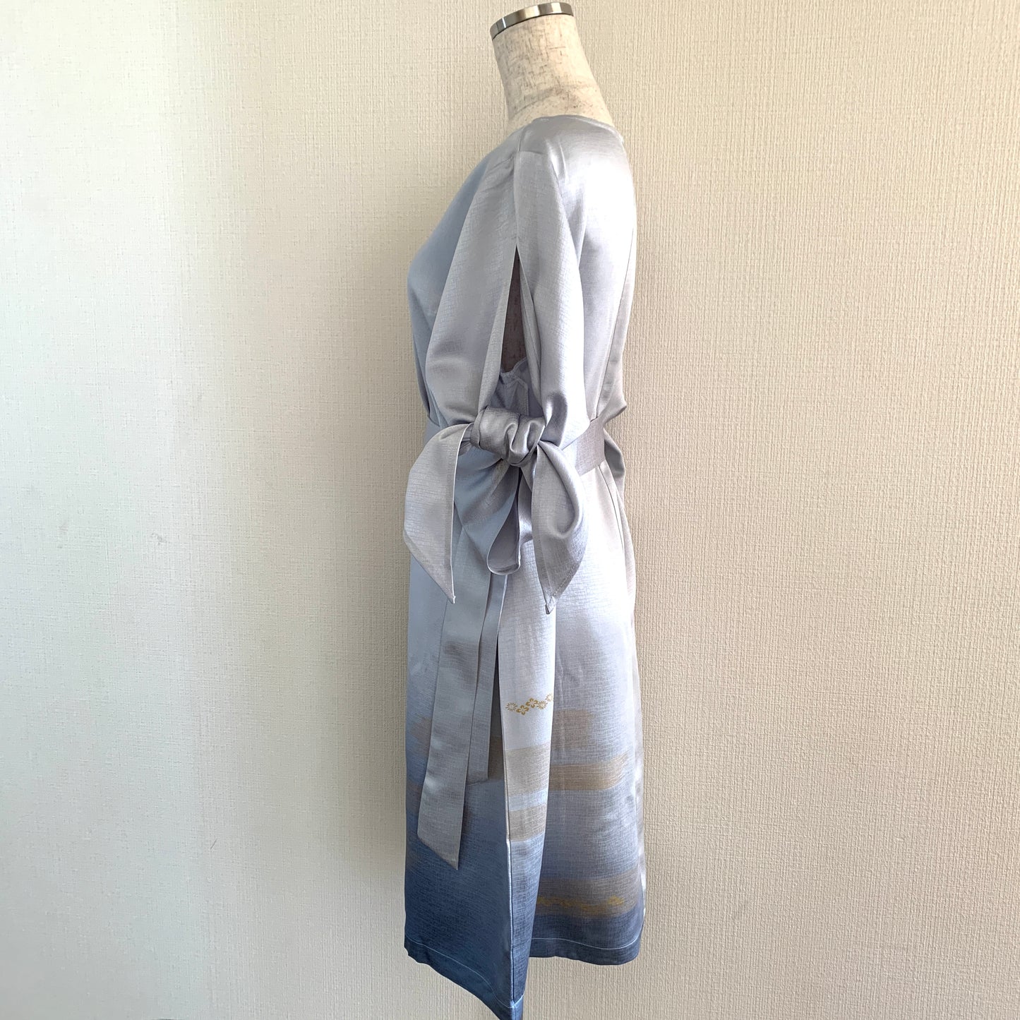 Kimono robe, komon 小紋, fabriquée à la main, recyclée #pre14