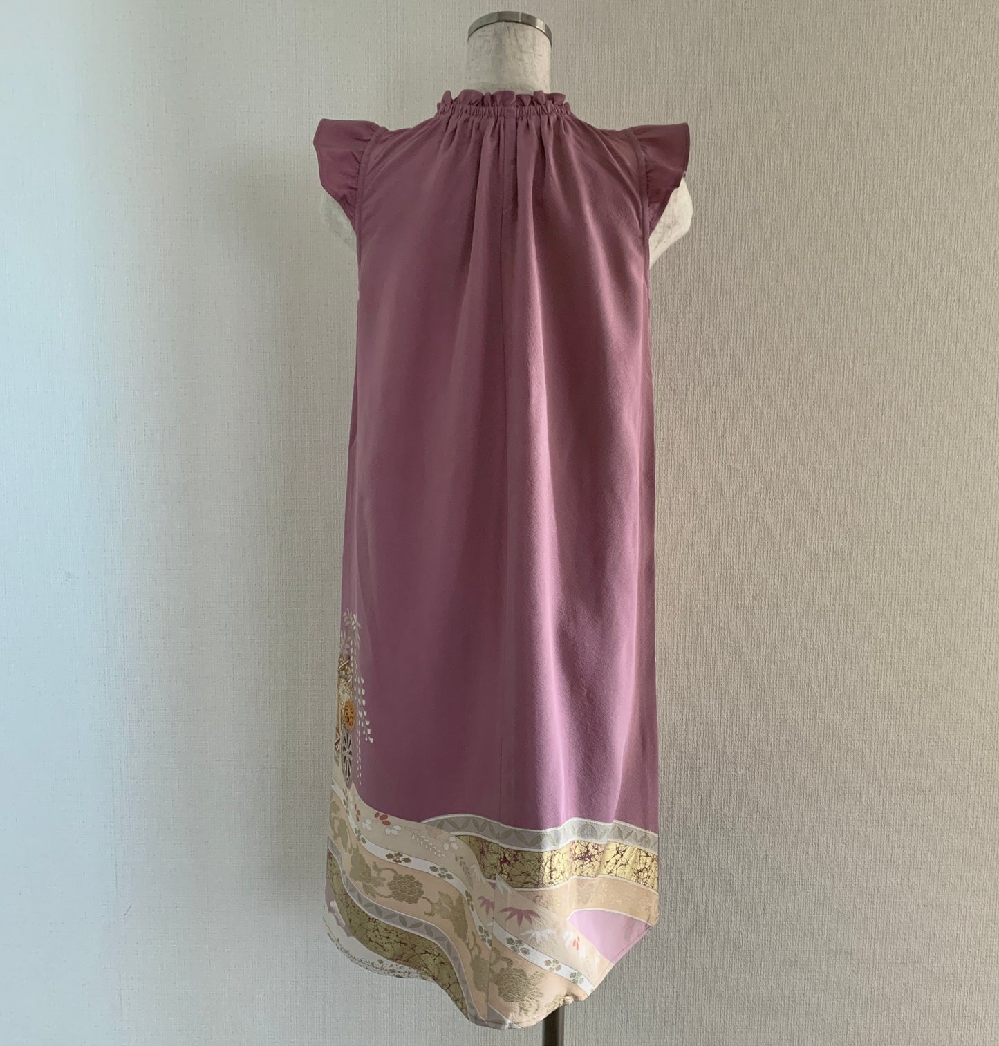 Silk Kimono dress, Houmongi 訪問着, Handcrafted, Upcycled, Chrysanthemum 菊, #pre12