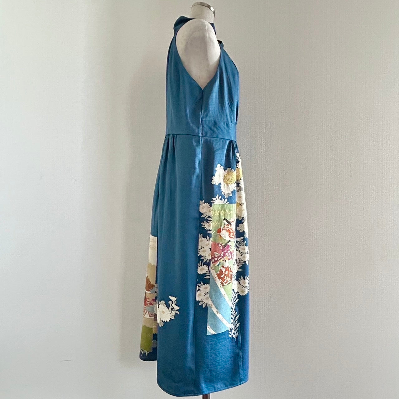 Kimono robe en soie, Houmongi, fabriquée à la main, upcyclée, #pre22