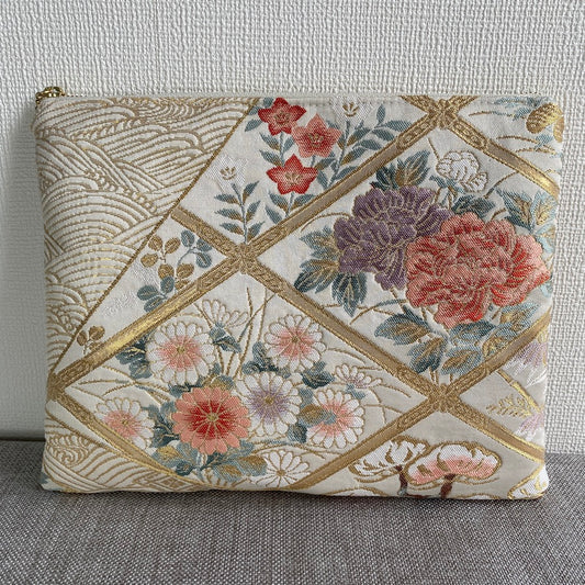 Flat Silk Obi pouch, Medium size, Handcrafted, Upcycled