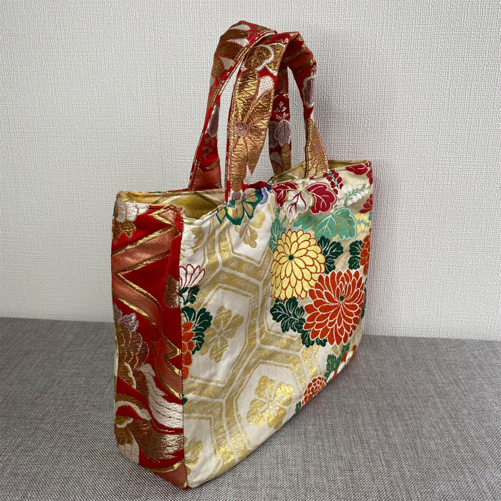 日本のシルク帯ハンドバッグ、手作り、アップサイクル