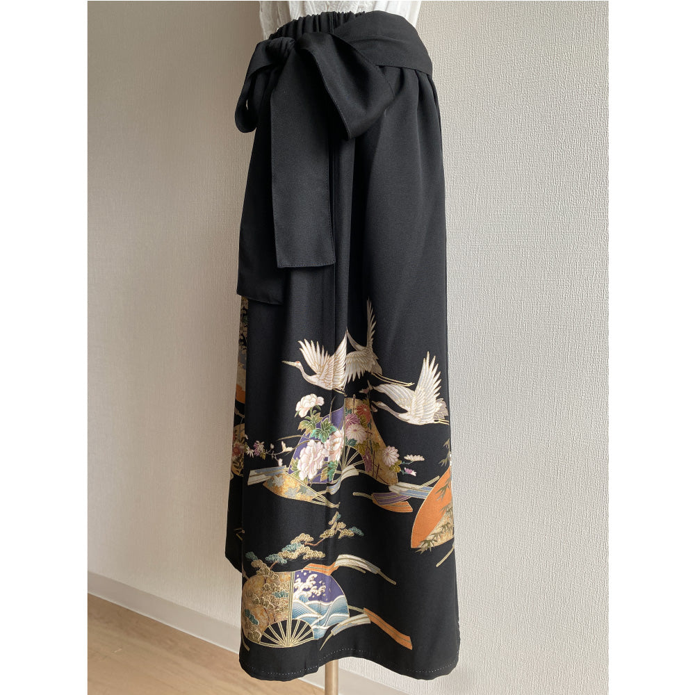 Kimono jupe en soie, fabriquée à la main, recyclée, grue, éventail, pivoine